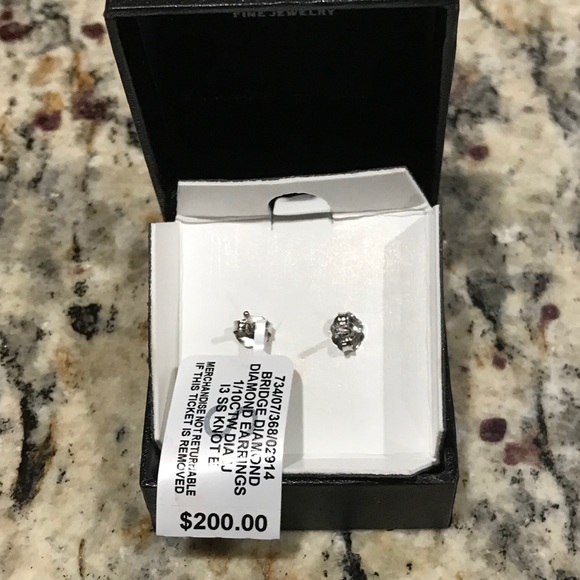 🎉 HP 🎉 Diamond Love Knot Stud Earrings in SS - Picture 6 of 7